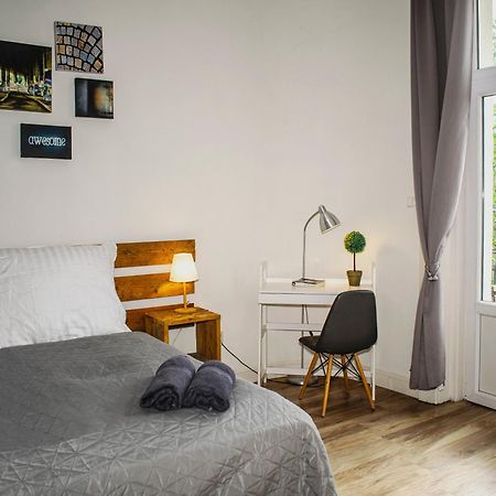 3 Room Apartment In The Beautiful Street Budapest Exterior photo