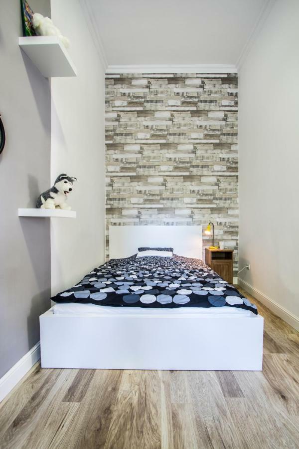 3 Room Apartment In The Beautiful Street Budapest Exterior photo